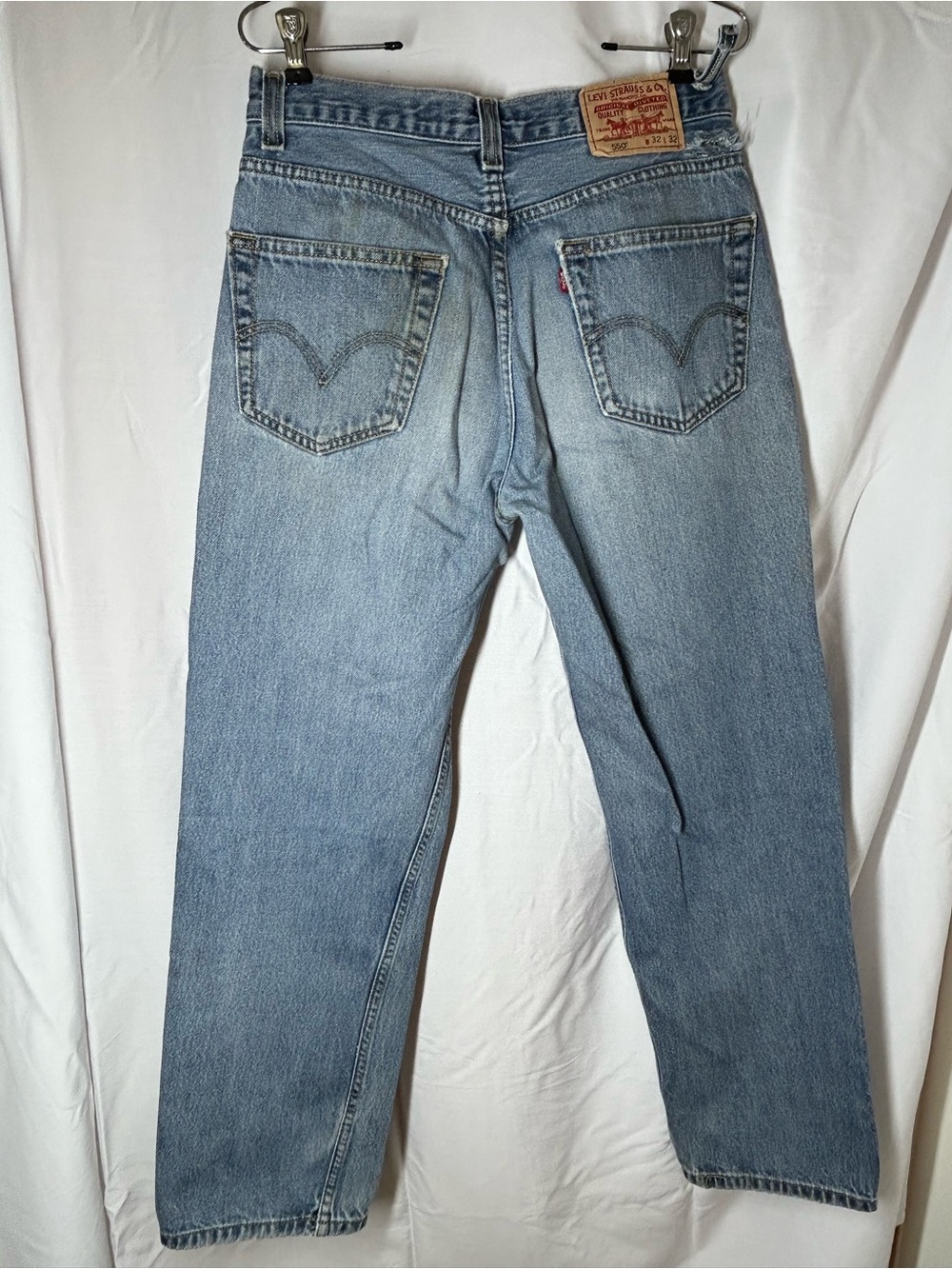 Levi's Men's Medium Blue Straight Leg Jeans